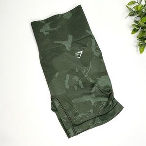 GYMSHARK— Camo Seamless Shorts 🦈